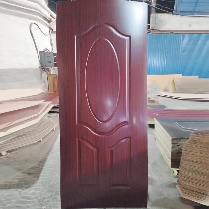Σκούρο κόκκινο ξύλινα επίπεδα δέρματα καπλαμάδων πορτών, διαμέρισμα που χρησιμοποιούν τα πλαστικά δέρματα πορτών PVC