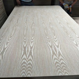 Κίνα Αδιάβροχο λευκών κοντραπλακέ καπλαμάδων πυρήνων ξύλινο 1220*2440mm τυποποιημένο μέγεθος εργοστάσιο